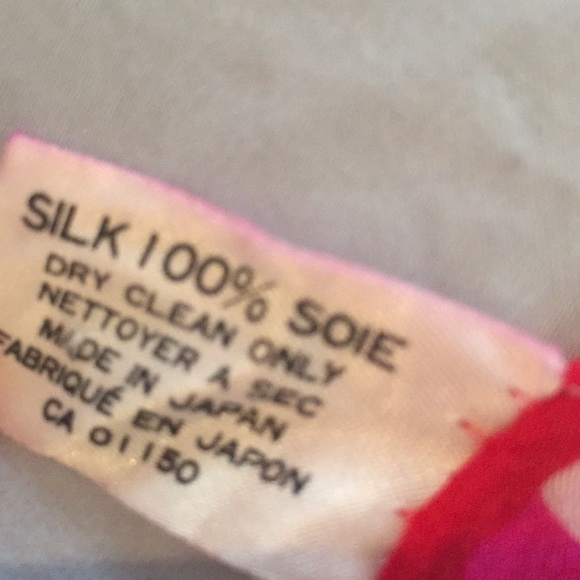 Bill Blass silk scarf 26x26 - Picture 2 of 4